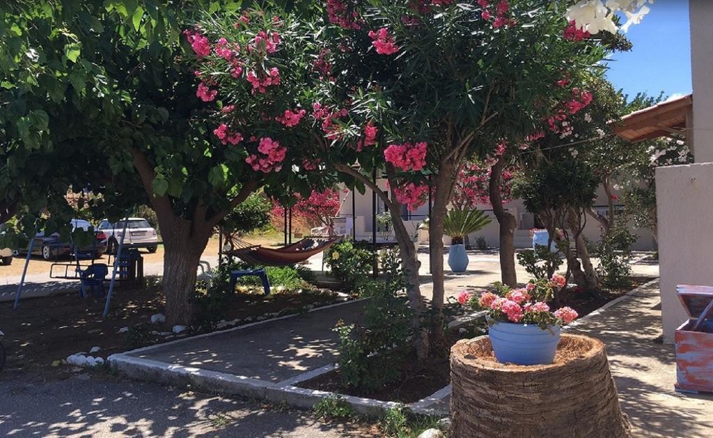 Andy'S Gardens Gerani (Chania) Exterior foto